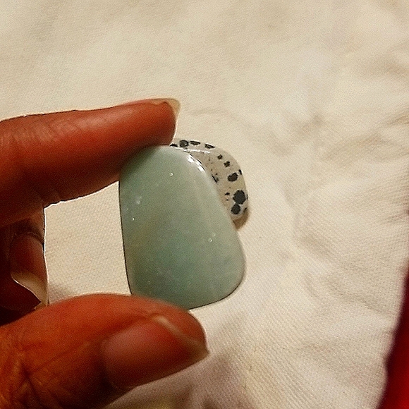 6 Polished assorted Rocks or Stones * Tarot Or Oracle card Included. - Picture 7 of 16